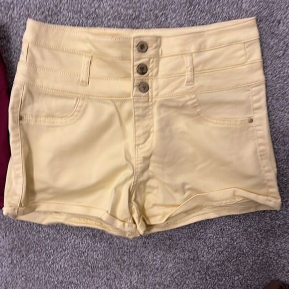 2-refuge Sexy pocket short cuffed leg 2 1-4” inseam shorts USA 8 - Picture 3 of 7